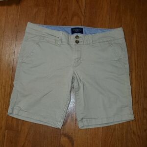 American Eagle Outfitters Stretch Khaki Shorts